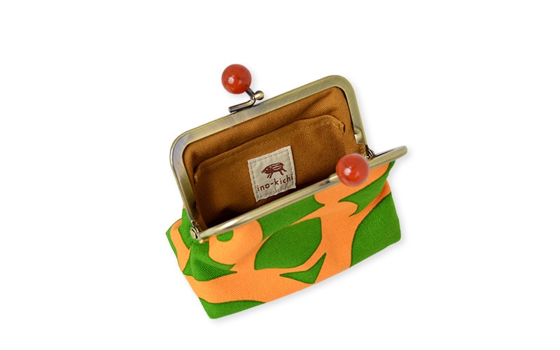 copi✖️あちゃちゅむ 陶器製 人形顔デザインの緑色がま口バッグ