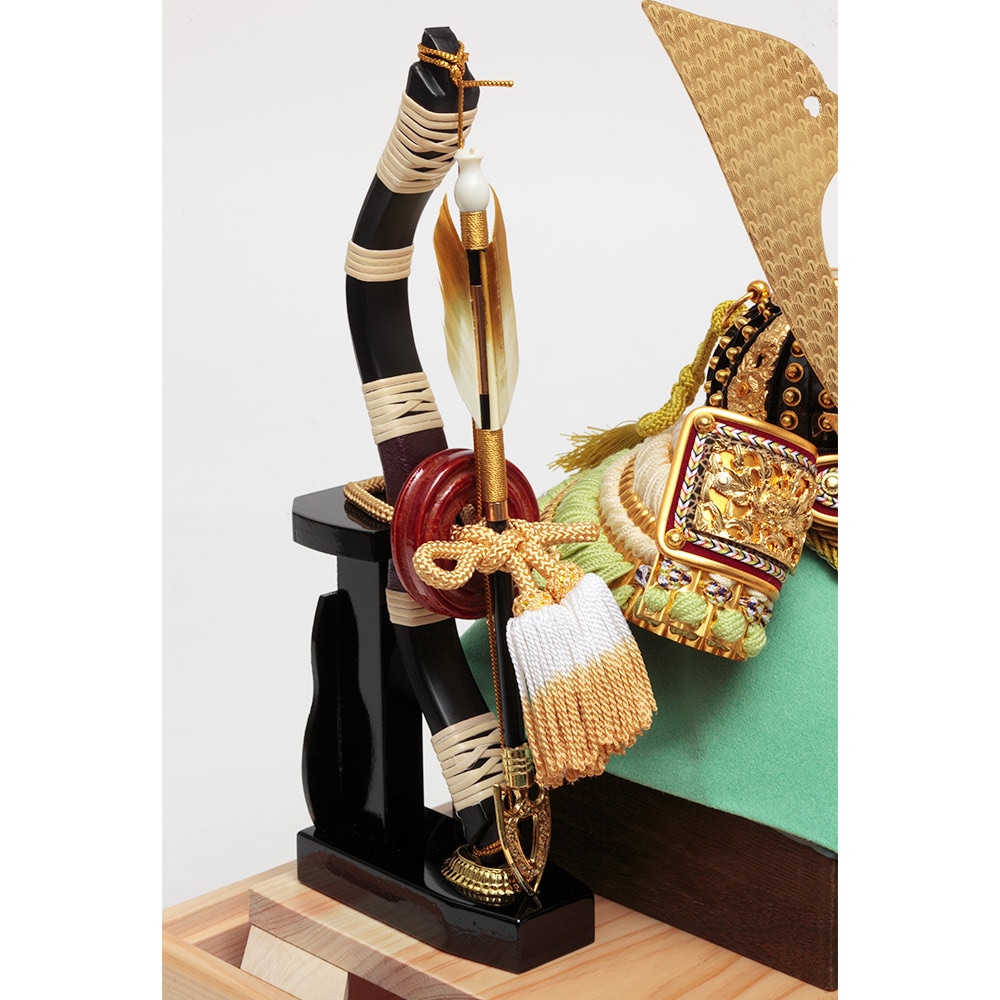 兜ケース飾り 銘木シリーズ 檜 アクリルケース オルゴール付 3G-C50-Z