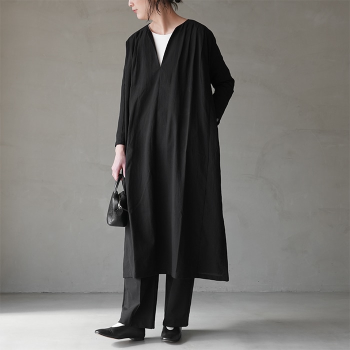 □(e251t074) / evam eva (エヴァムエヴァ) cotton tuck one-piece