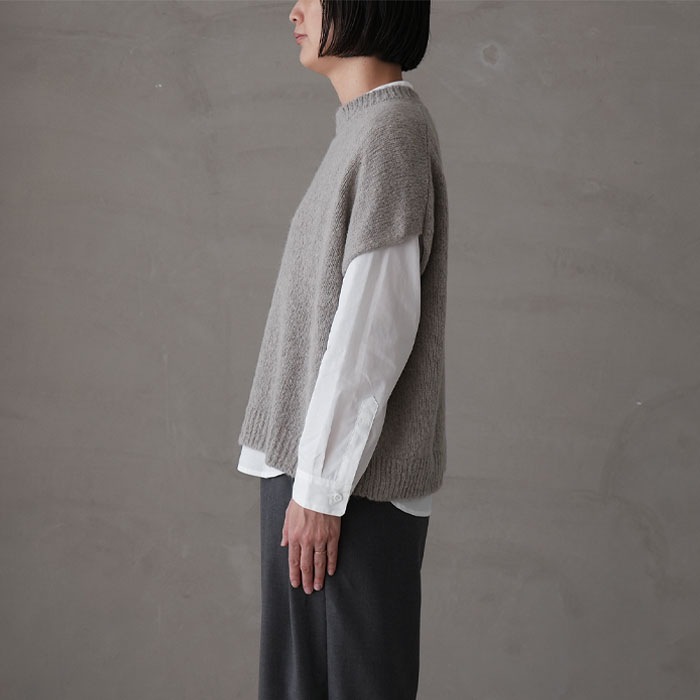 ○（e243k158) / evam eva(エヴァムエヴァ) /alpaca lily vest