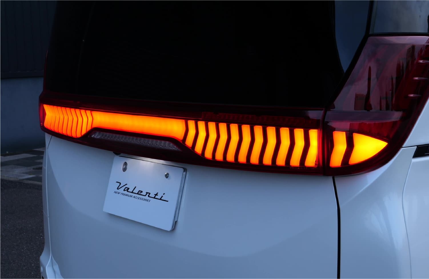 公式ショップ限定カラー】トヨタ 90ノア/ヴォクシー ジュエルLED