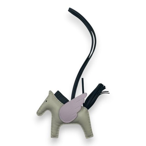 エルメス ペガサスチャーム PM ソーブラック B刻印 ｜ 商品状態：新品