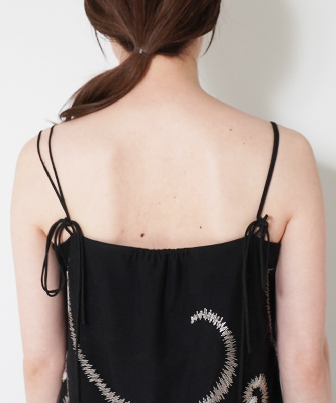 Grafitti back drape cami dress | DRESS,DRESS | ROOM903 online