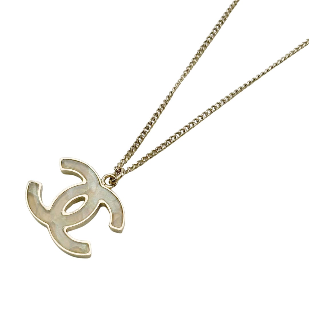 CHANEL シャネル ネックレス ココマーク シェル B11A シャンパン