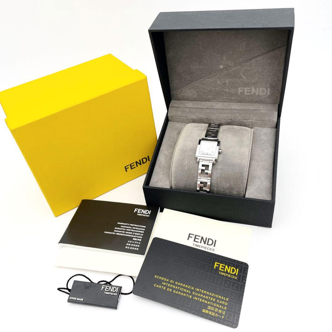 FENDI フェンディ レディース腕時計 クアドロミニ クオーツ シルバー