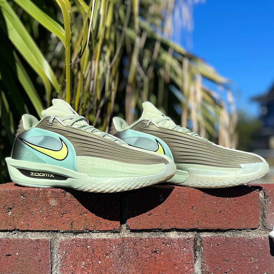 シューズ(男性用) NIKE GT CUT 3 27cm シューズ(男性用) Nike AIR ZOOM