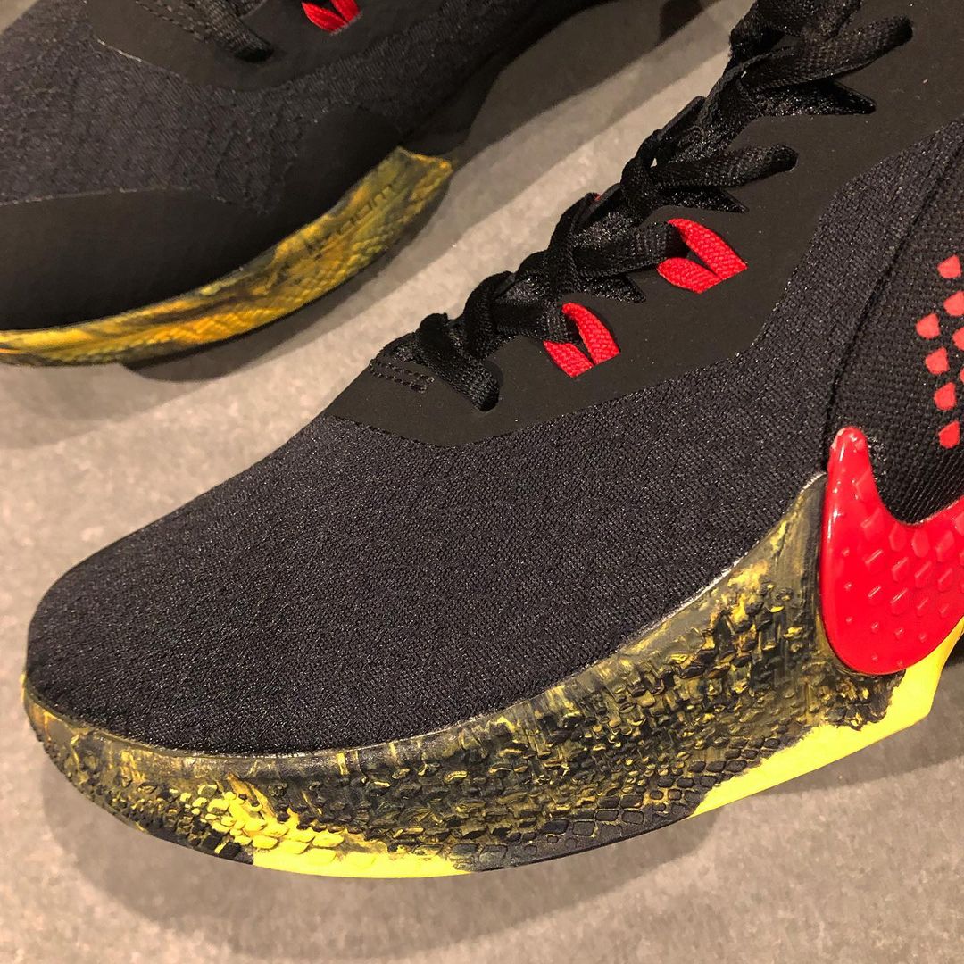 NIKE KOBE MAMBA FURY 'BLUCE LEE' ナイキ コービー ブライアント