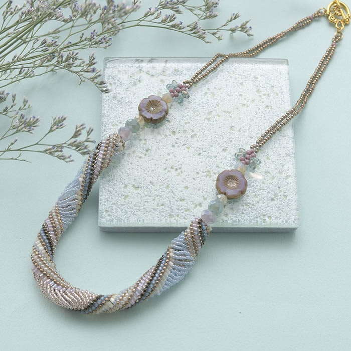 フレンチスパイラルネックレス 【作家：大槻友美（brilliant