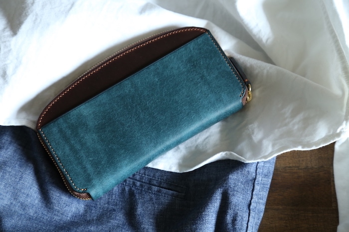 ラウンドジップウォレット 