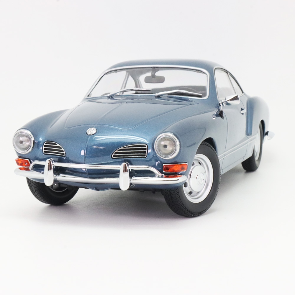 ミニチャンプス 1/18 フォルクスワーゲン カルマンギア クーペ 1970年