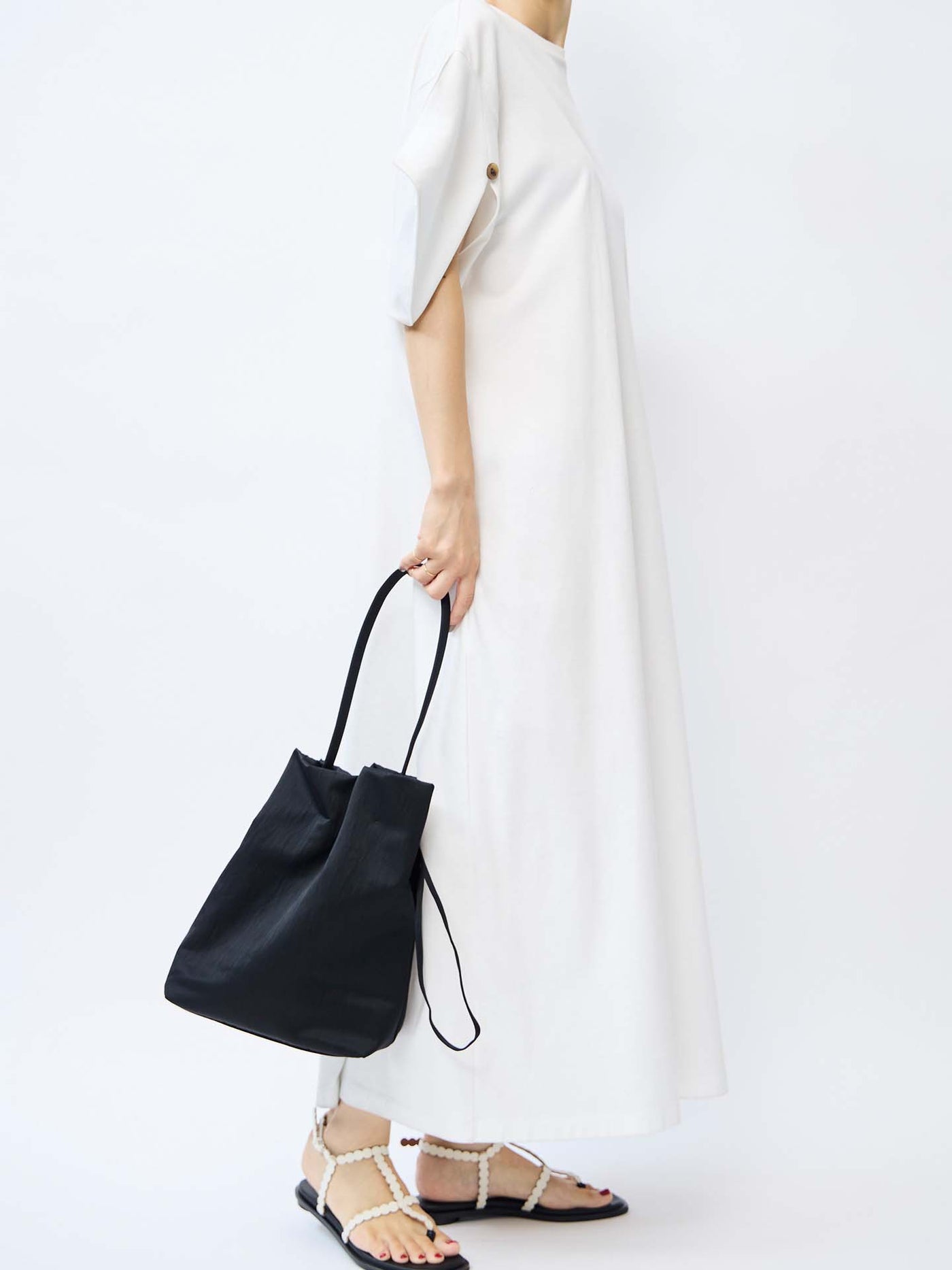 WRAPPING - BLACK (RECYCLED NYLON) – MARY AL TERNA