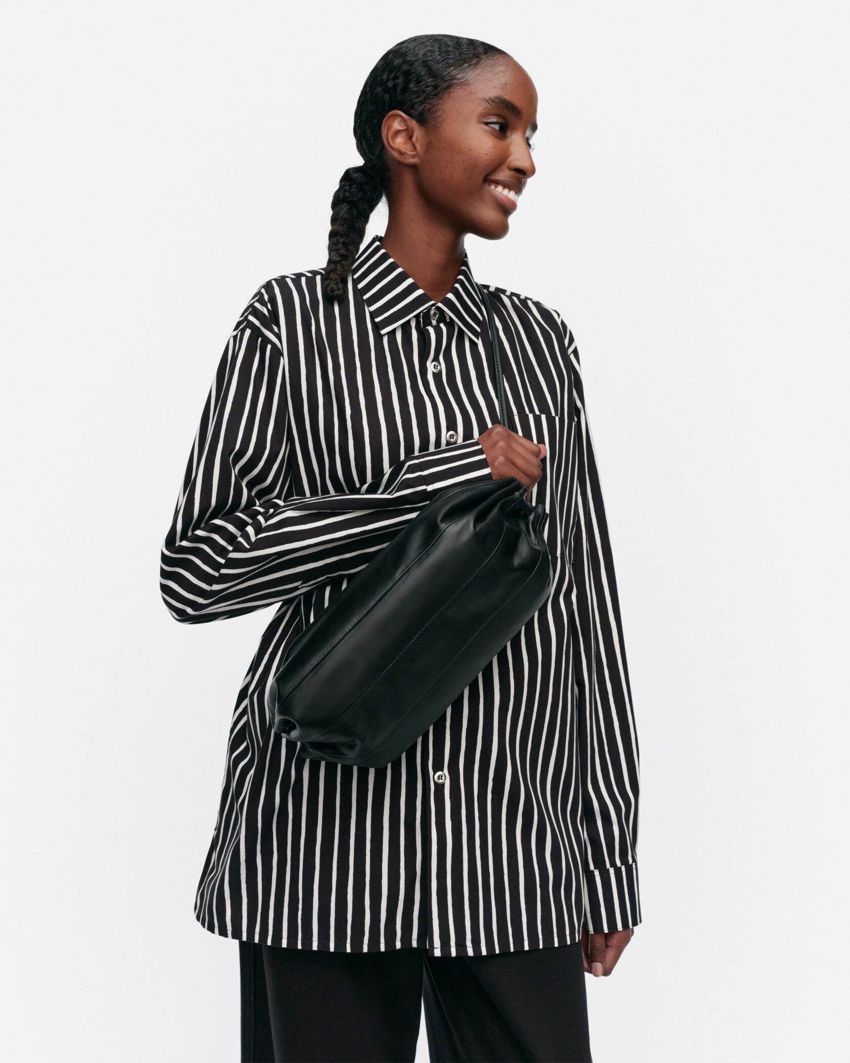 Karla ショルダーバッグ | レザーバッグ | バッグ | Marimekko