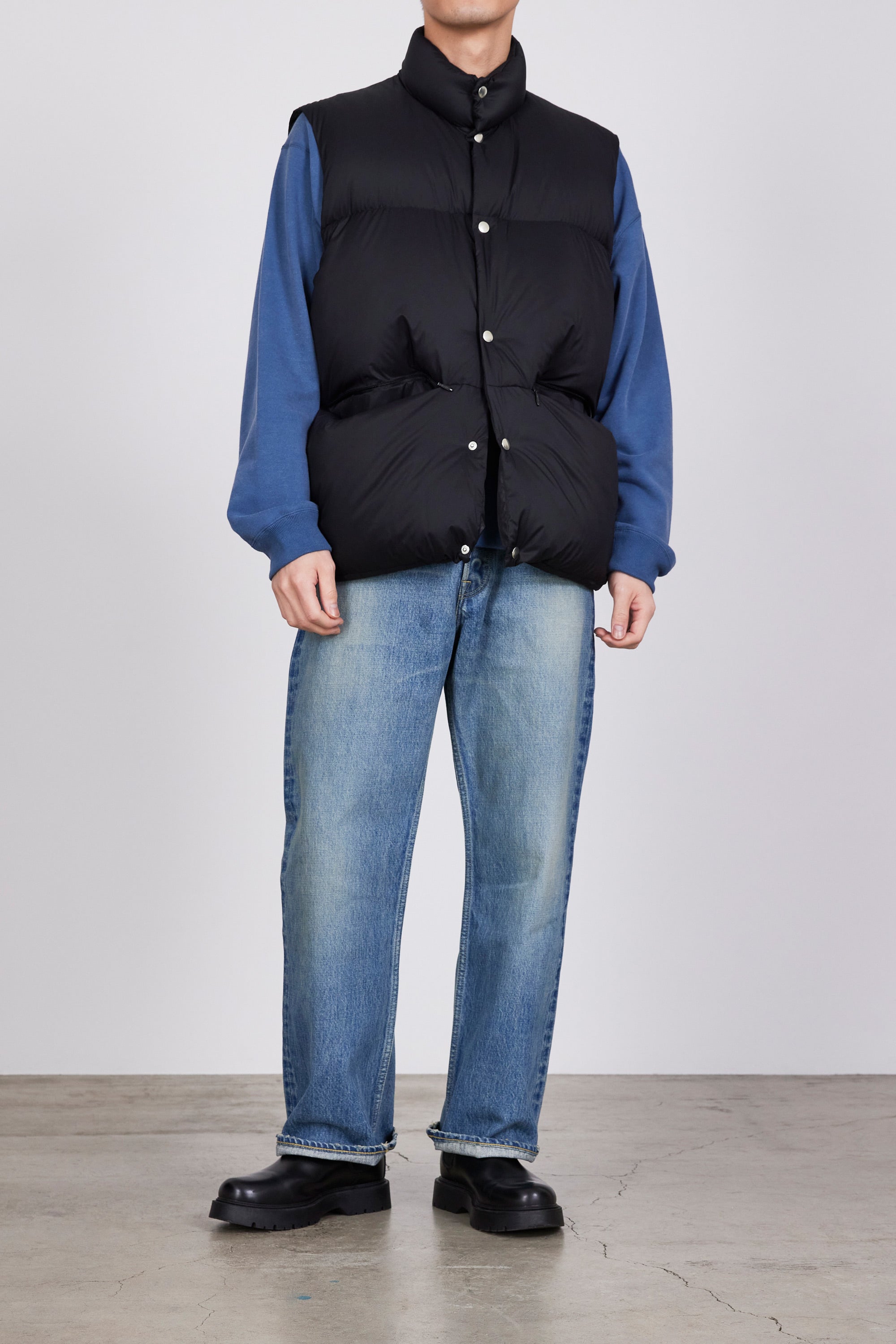 リサイクルナイロンミニリップ / ダウンベスト, Black – MARKAWARE