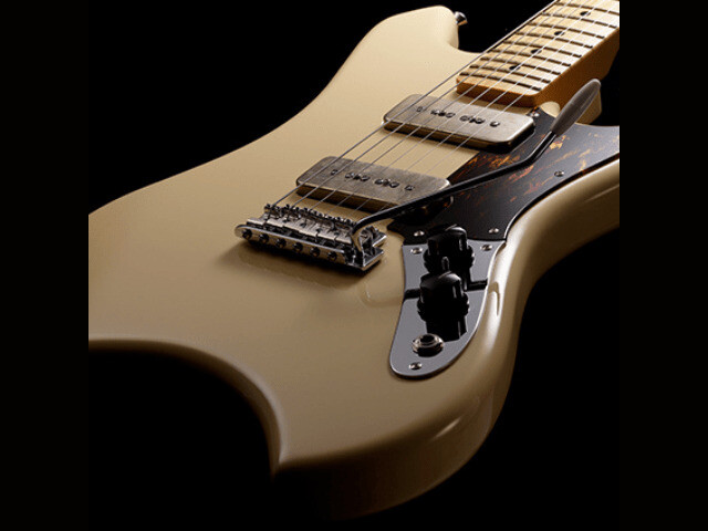 常田大希 シグネチャーモデル Fender Daiki Tsuneta Swinger【King Gnu