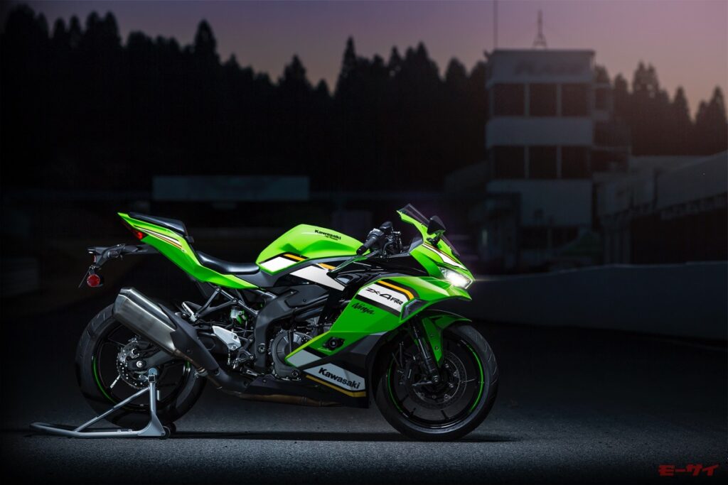 画像ギャラリー】「Ninja ZX-4R SE」にシルバー追加！「Ninja ZX-4RR