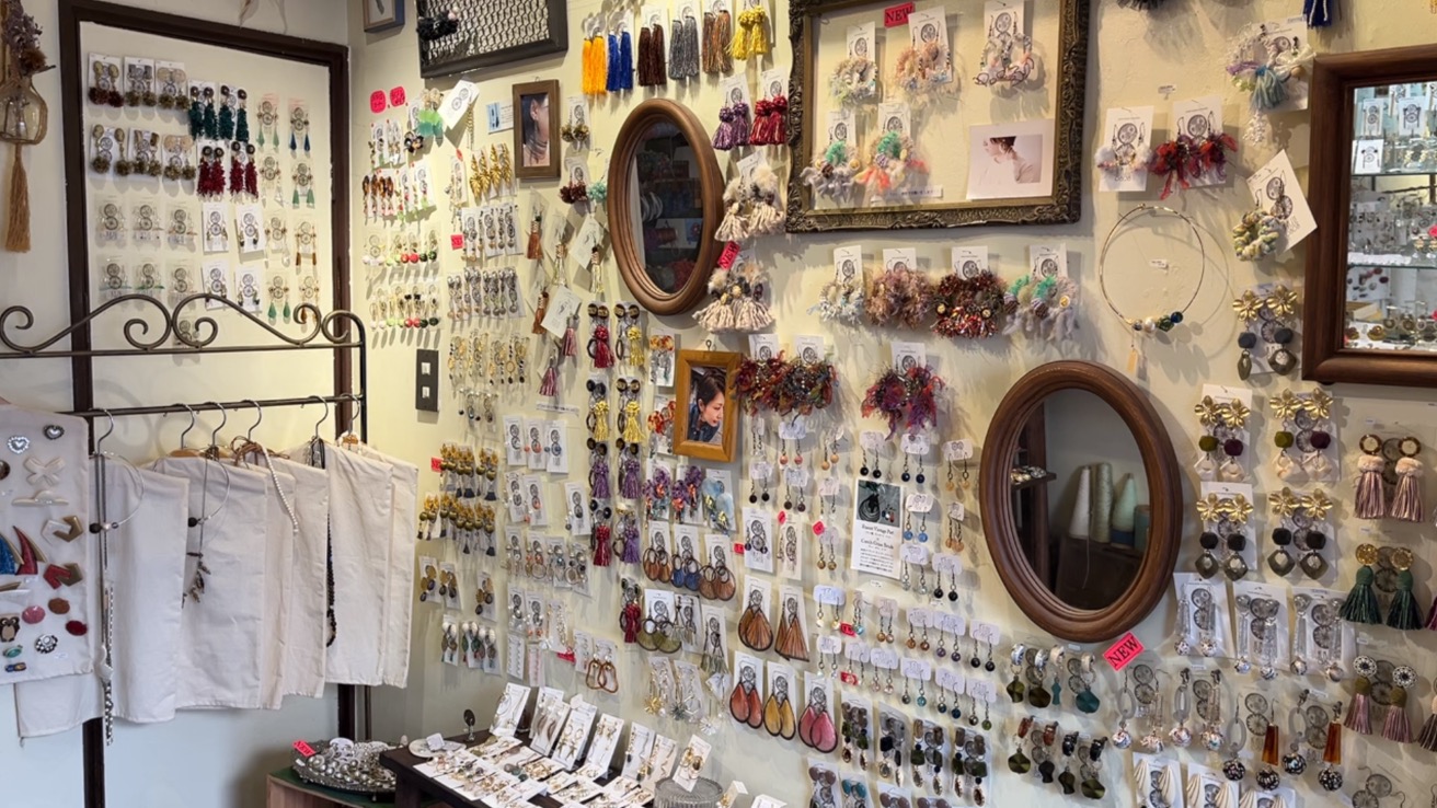 大阪・中崎町/Atelier&gallery kaju_0808】ハンドメイドアクセサリーが