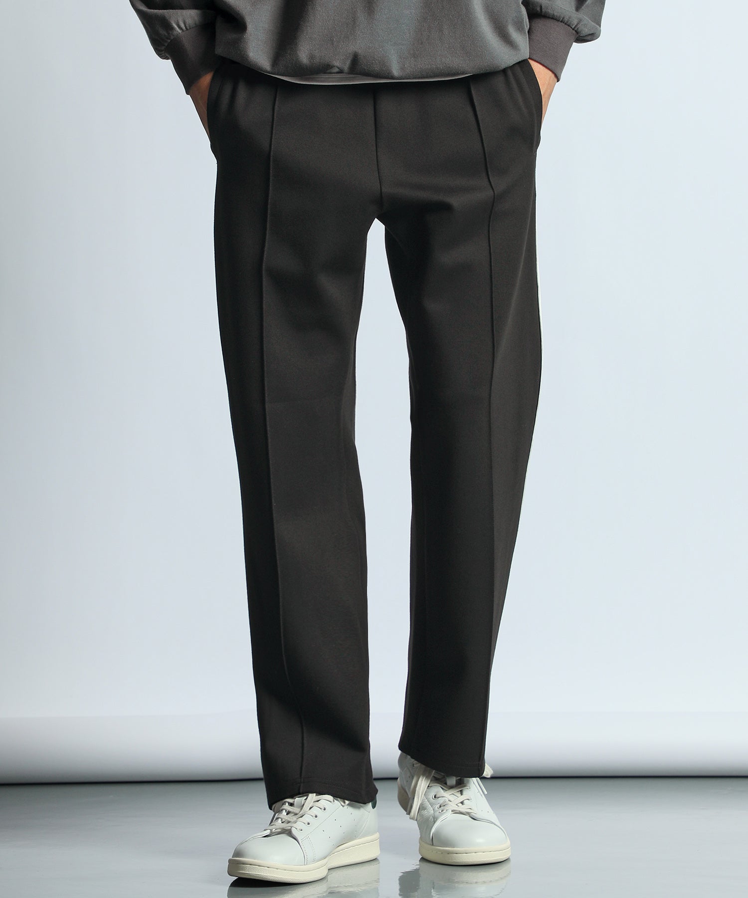 センタークリース サイドライン トラックパンツ – LANVIN en Bleu MENS