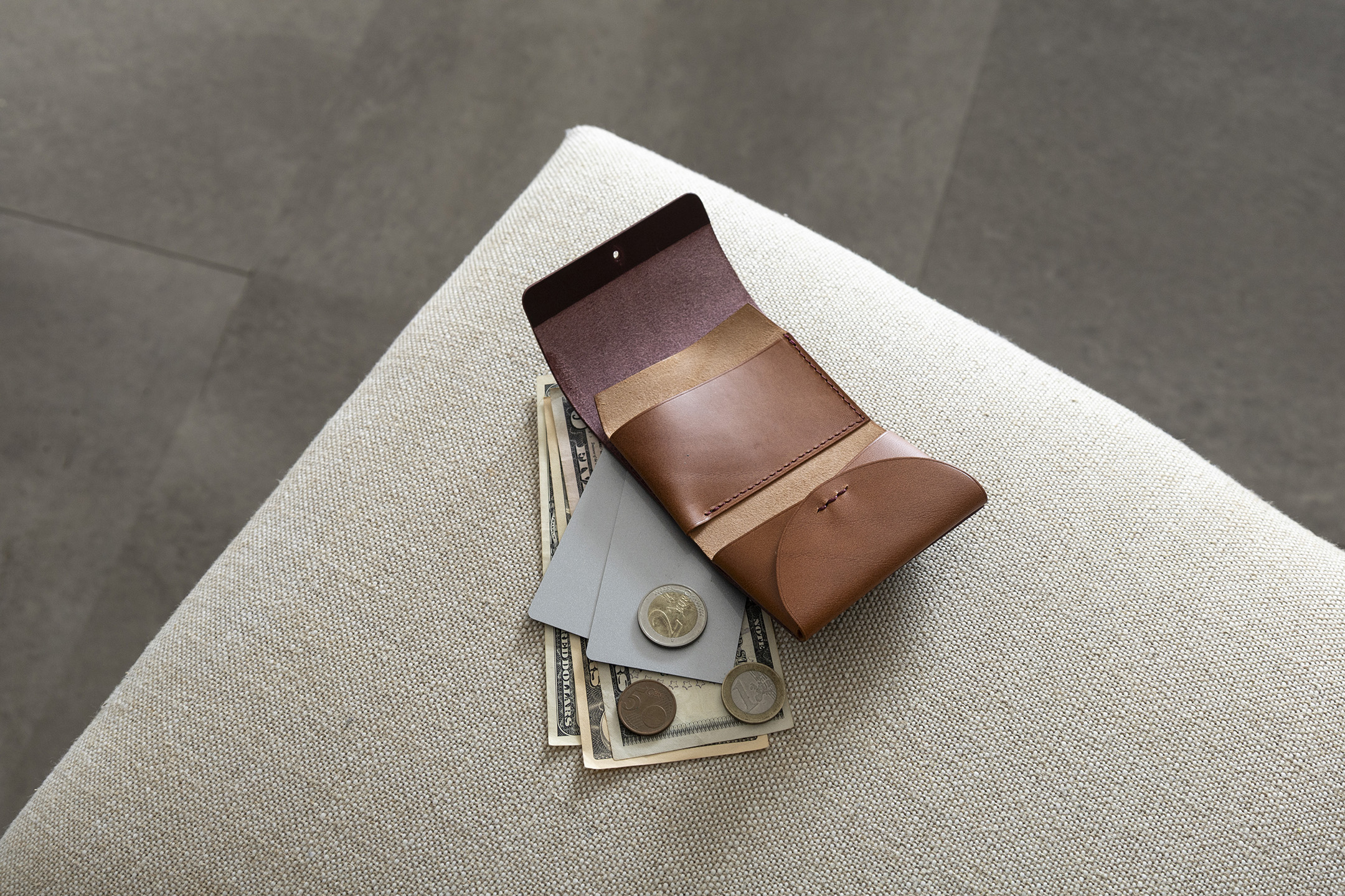 ブッテーロ ミニウォレット “Elpe” | 大人のバッグ・財布・ ミニ