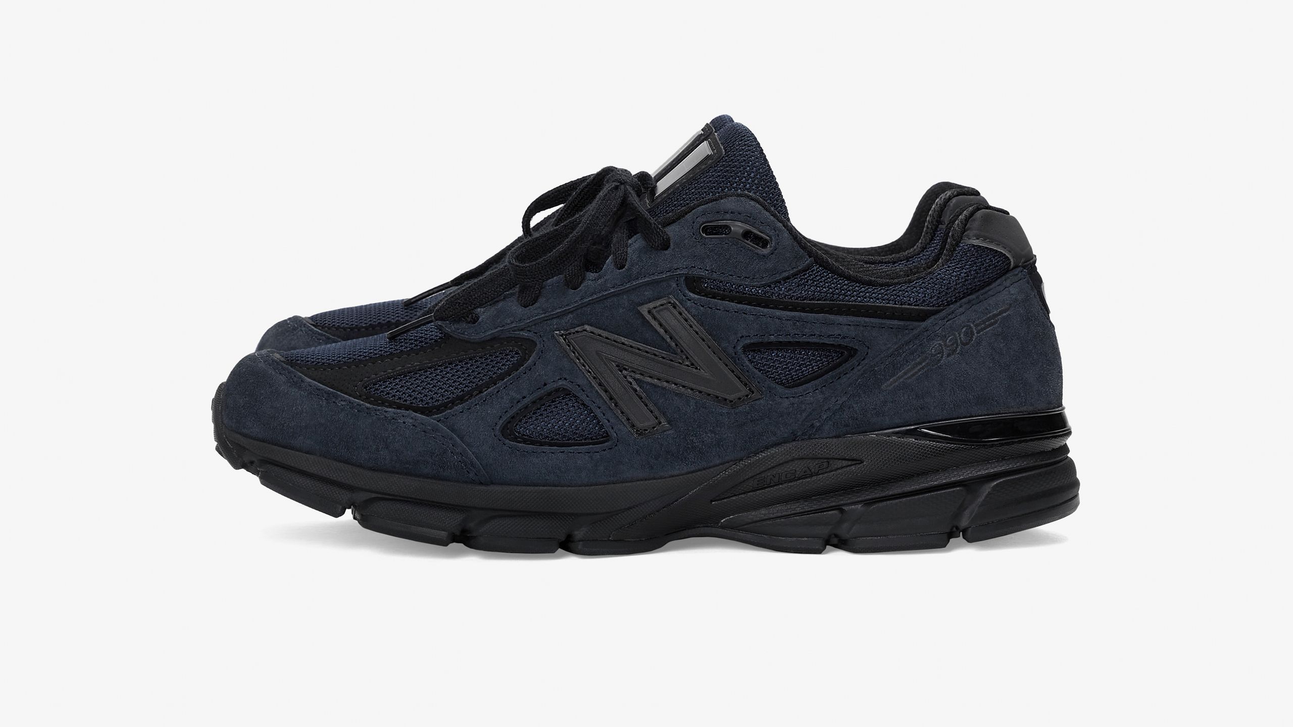 ジョウンド×ニューバランスの最新コラボは「990v4 “ネイビー”」だ
