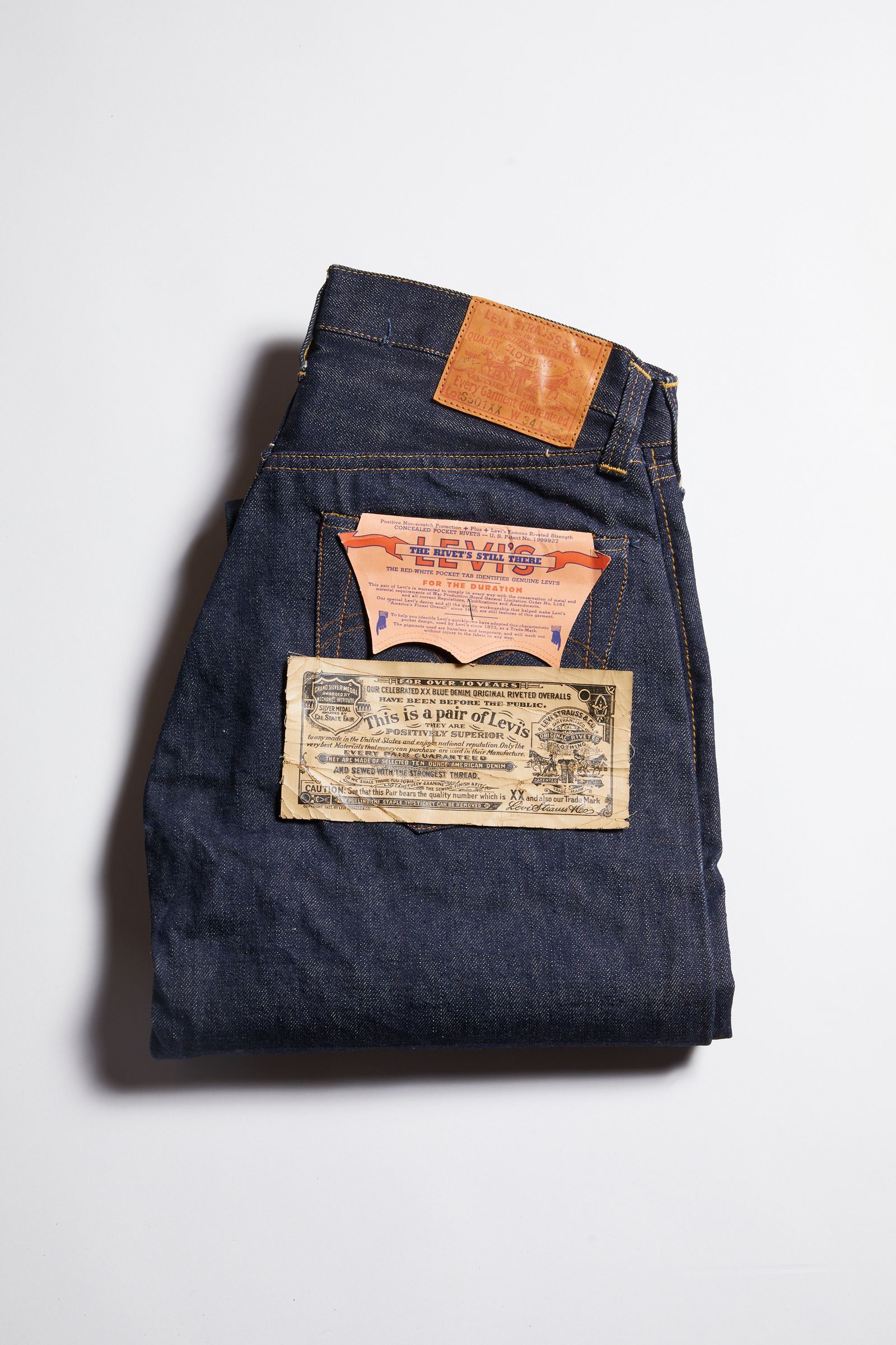 眼福!! 「Pigsty原宿店」新規オープンで登場した大戦S501XXのデッド