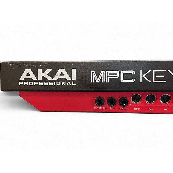 Used Akai Professional MPC Key 61 Keyboard Workstation | Guitar Center