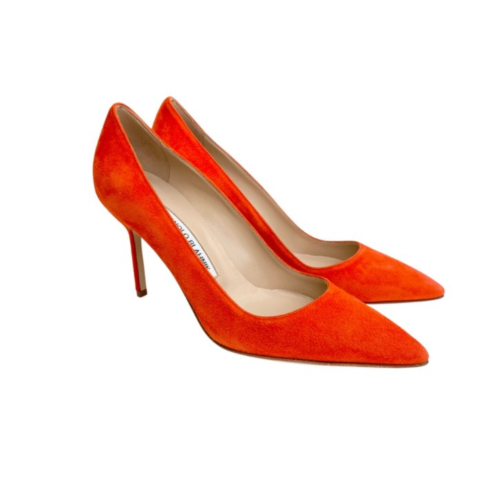 Manolo Blahnik Heels Sz 37 - Luxe Du Jour