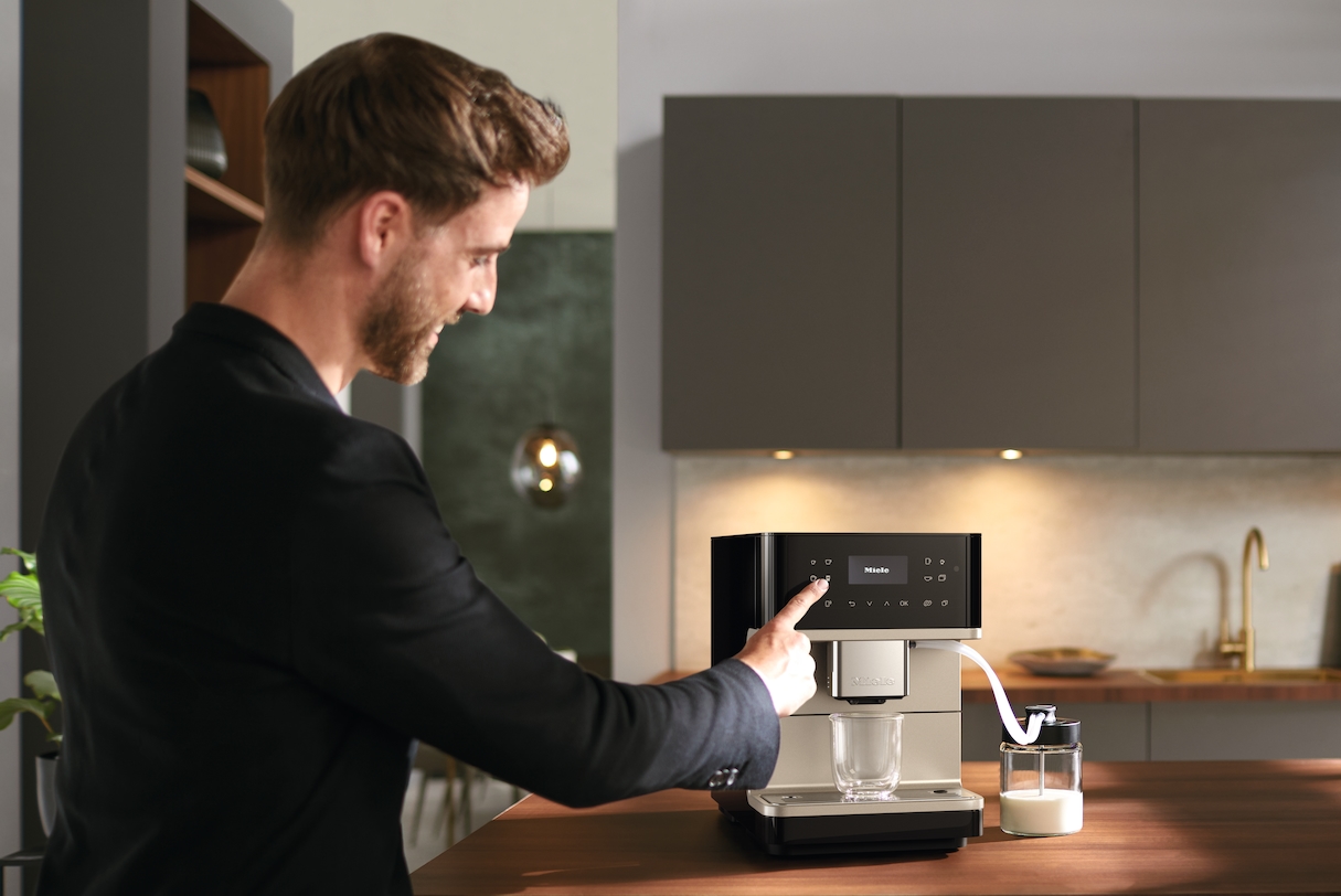 Miele | CM 6360 MilkPerfection | Countertop Coffee Machines