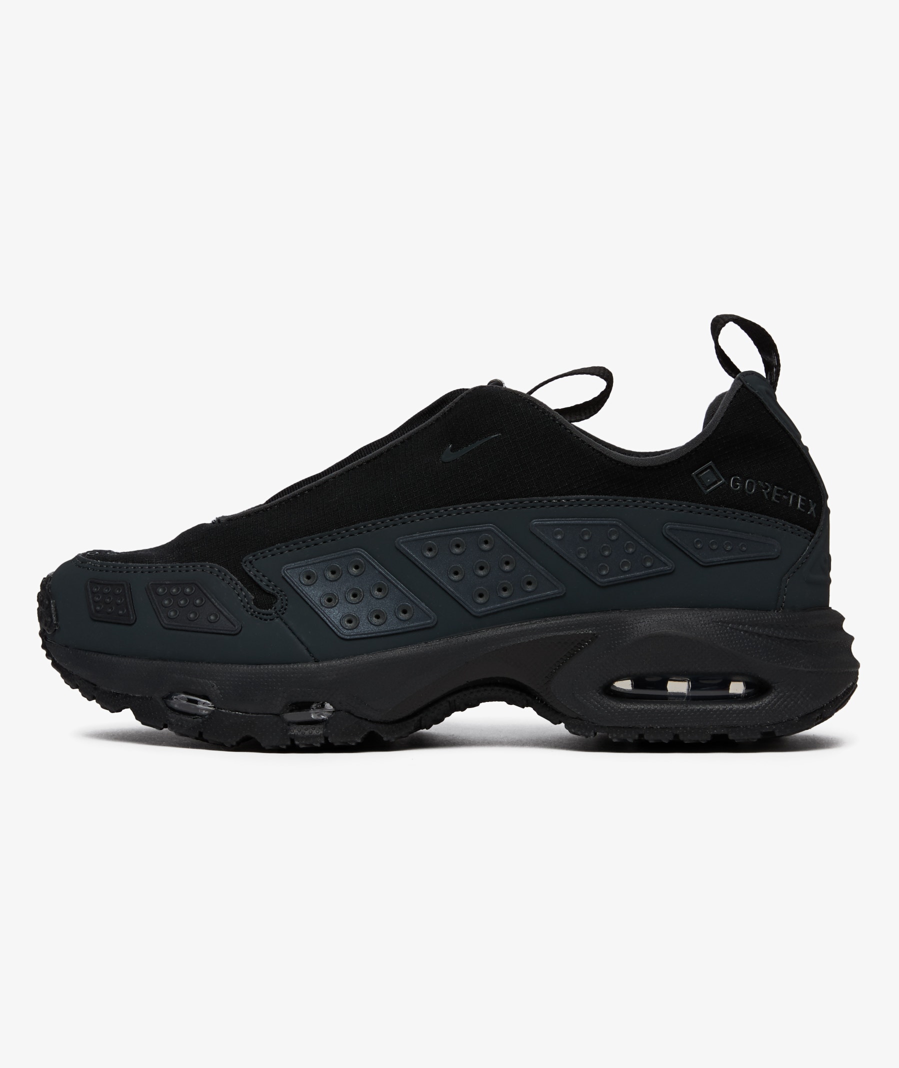 Nike Women's Air Max SNDR GTX in Black | SVD USA