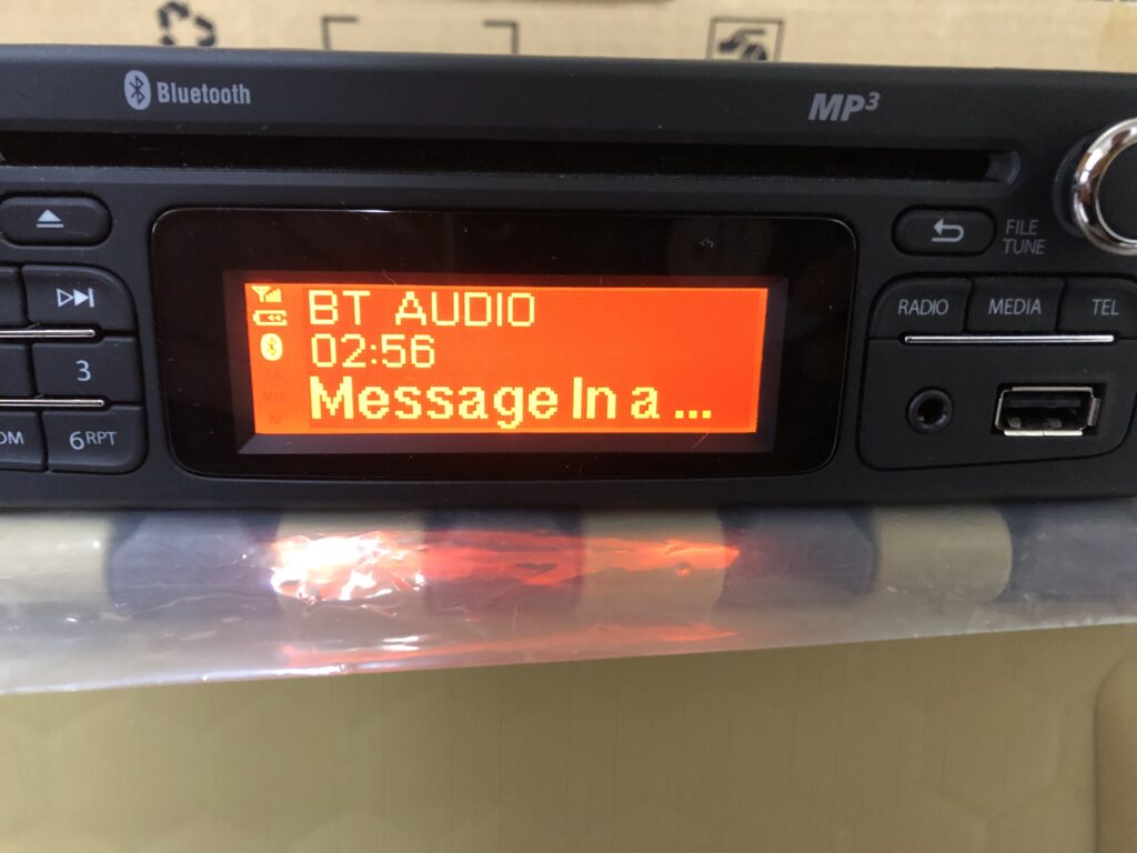 流用していたカングー2の純正オーディオを分解してみる～分解方法を