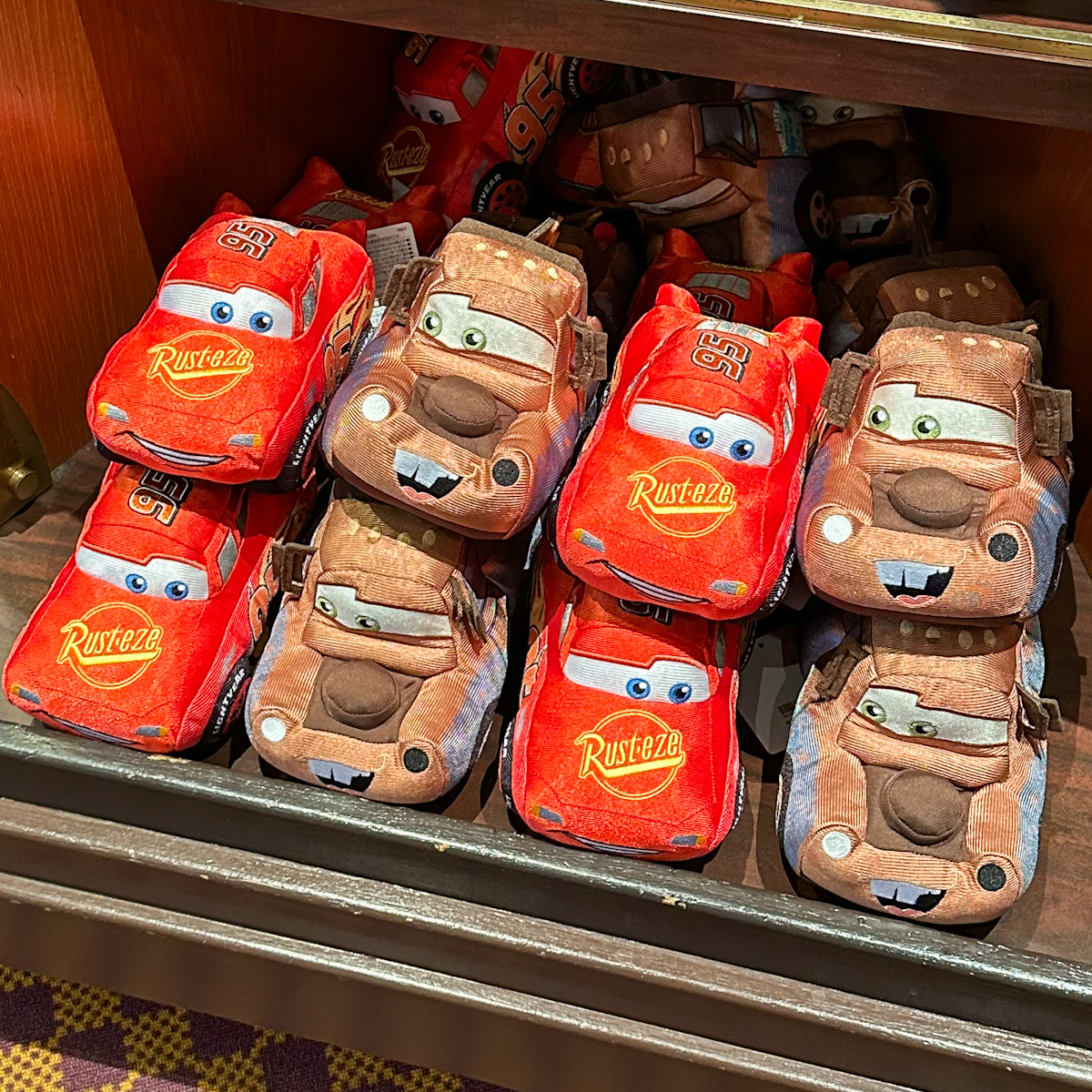 ライトニング・マックィーン＆メーター！東京ディズニーランド『カーズ