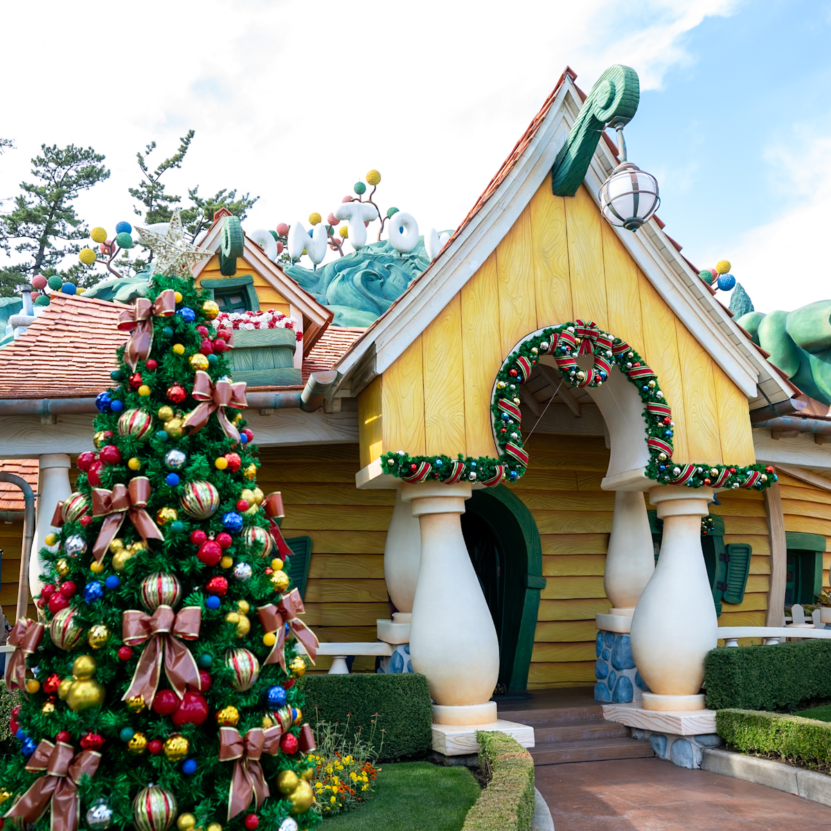 新パレード「トイズ・ワンダラス・クリスマス！」デザインも！東京