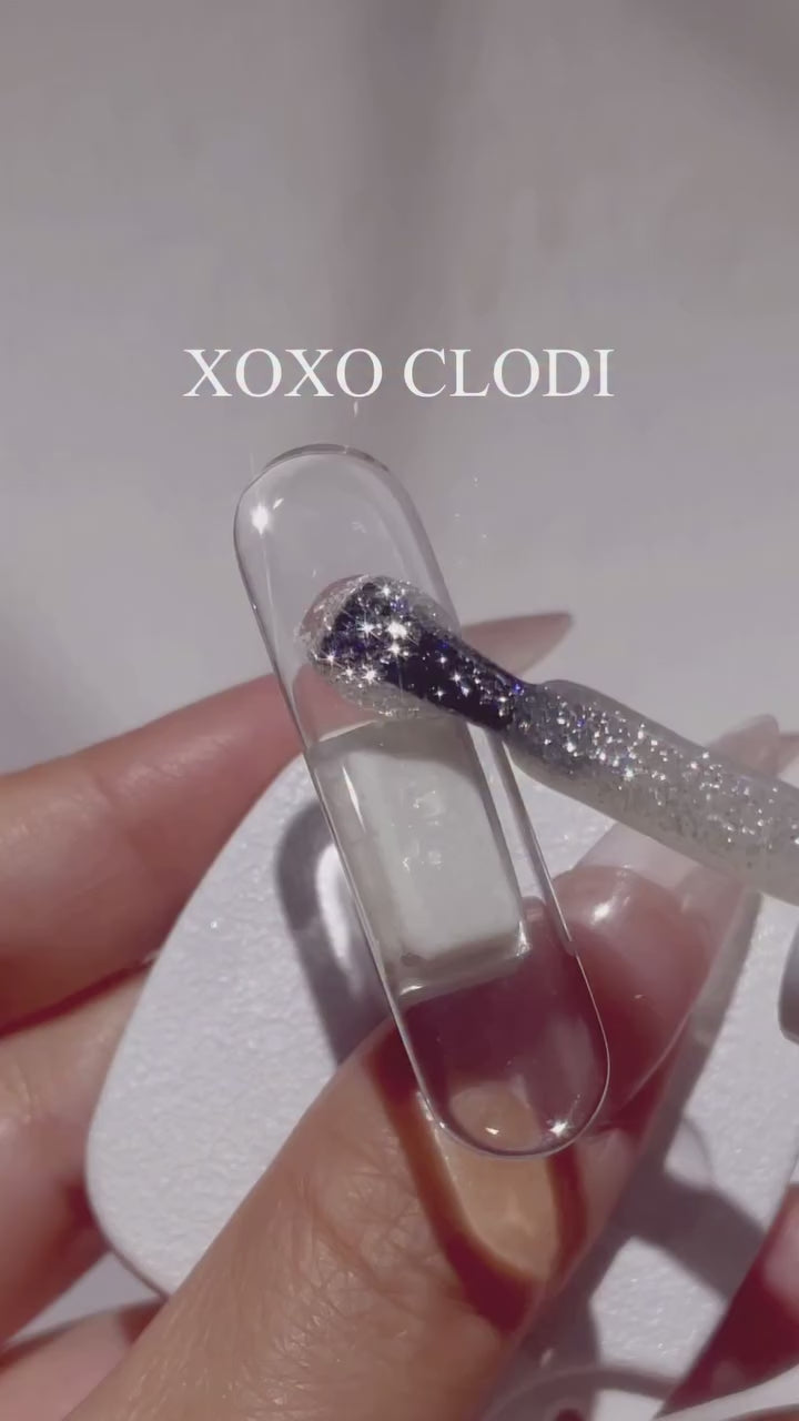 CLODI】(Delayed delivery) XOXO Reflective Glitter Gel 10-piece set