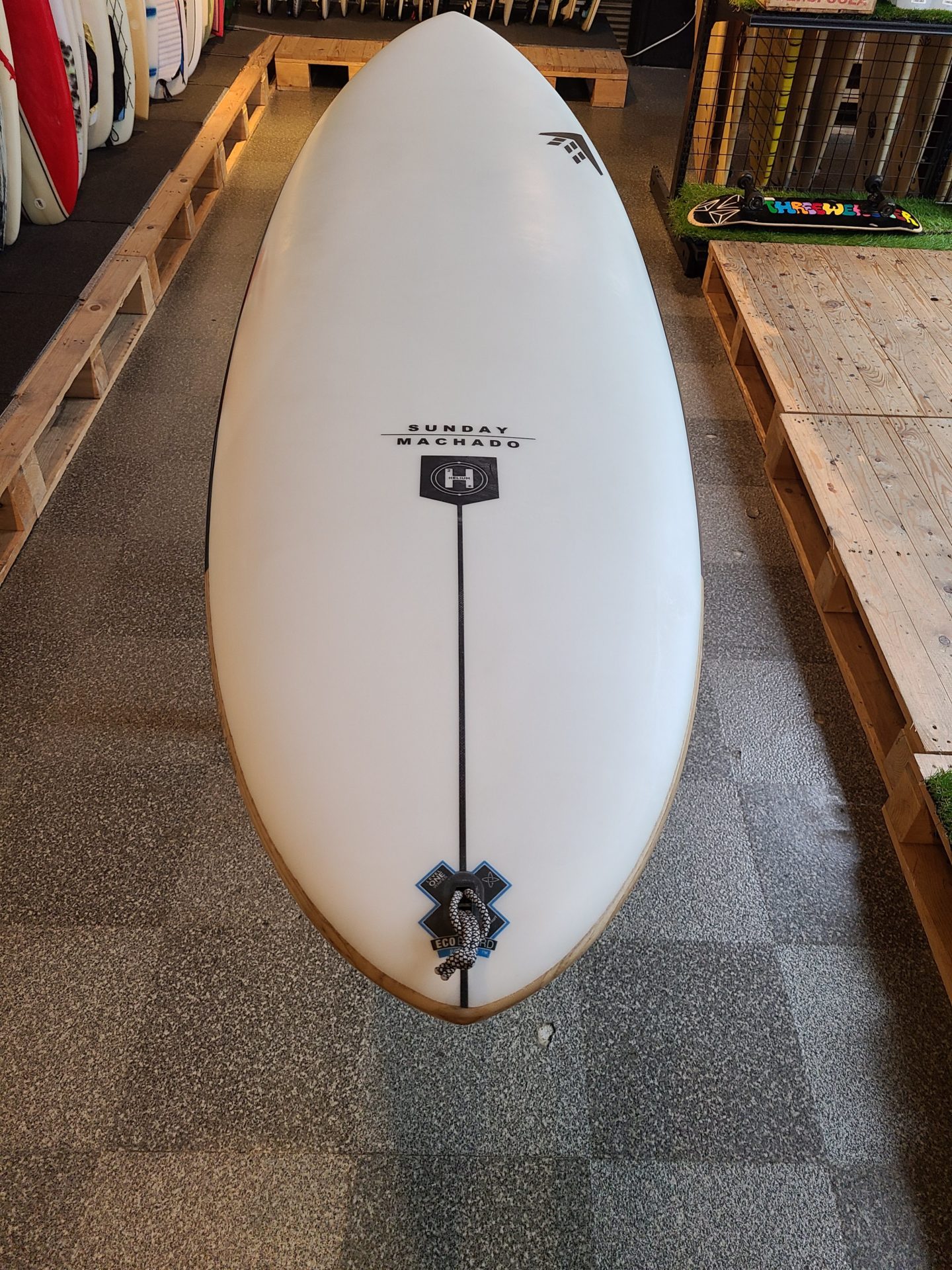 中古サーフボード firewire sunday / リサイクルショップ三喜「宮崎で