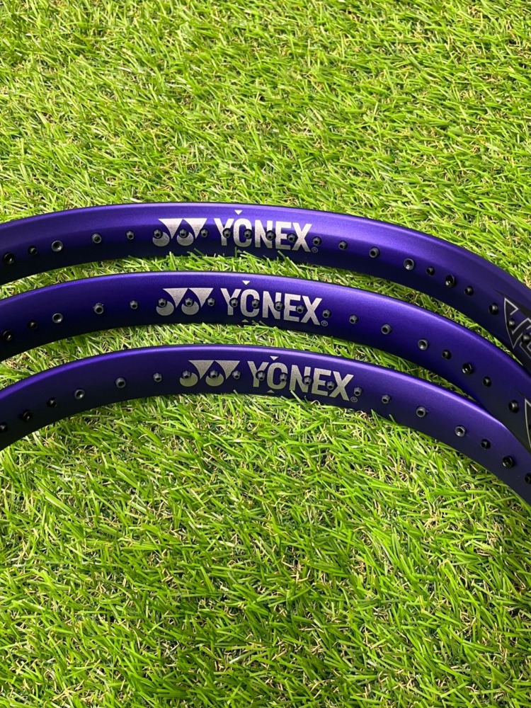 VOLTRAGE 7 VERSUS/7S/7V』の新デザイン「アメジスト」 - ミキスポーツ