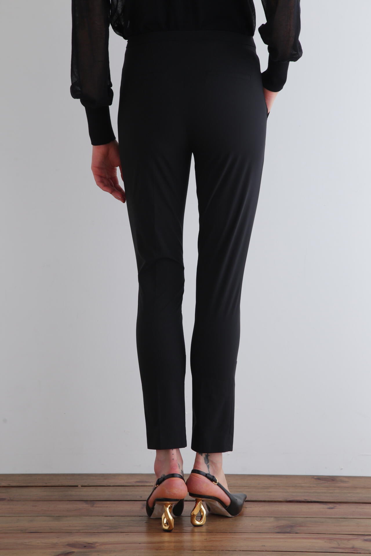 SOLOTEXブロードセンタースリットパンツ | LE PHIL（ル フィル