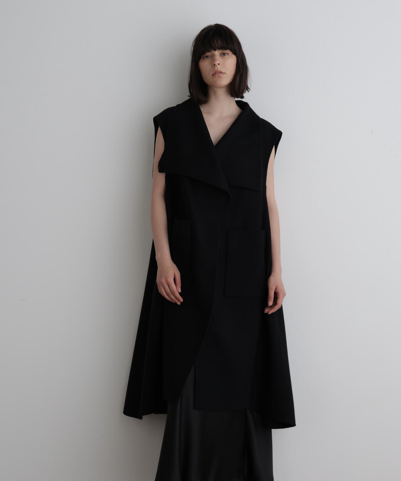 ソフトウールリバーオーバーサイズロングジレ | LE PHIL（ル フィル