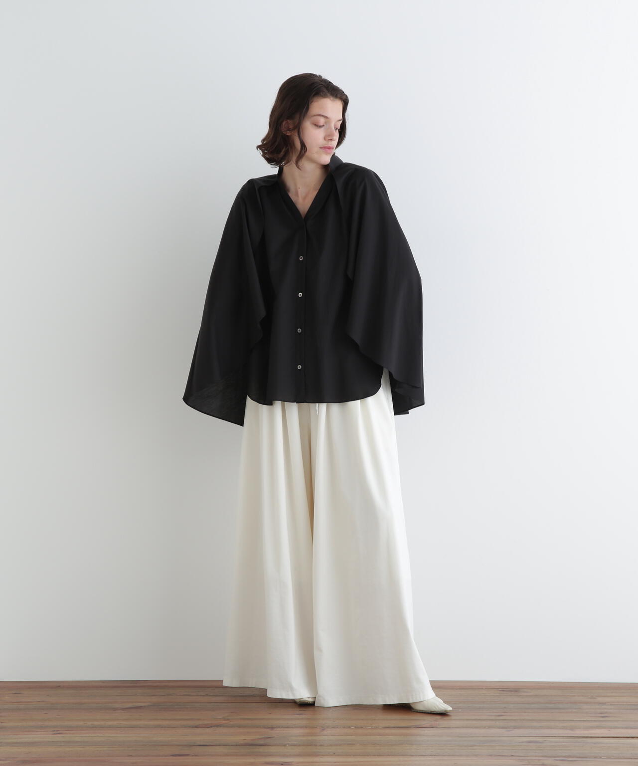 コンパクトギャザーワイドパンツ | LE PHIL（ル フィル） ｜【公式