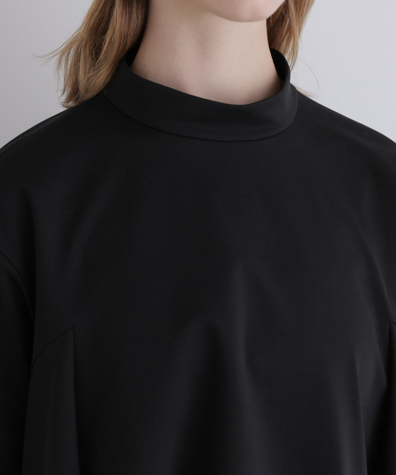 ハイストレッチポンチスタンドカラーブラウス | LE PHIL（ル フィル