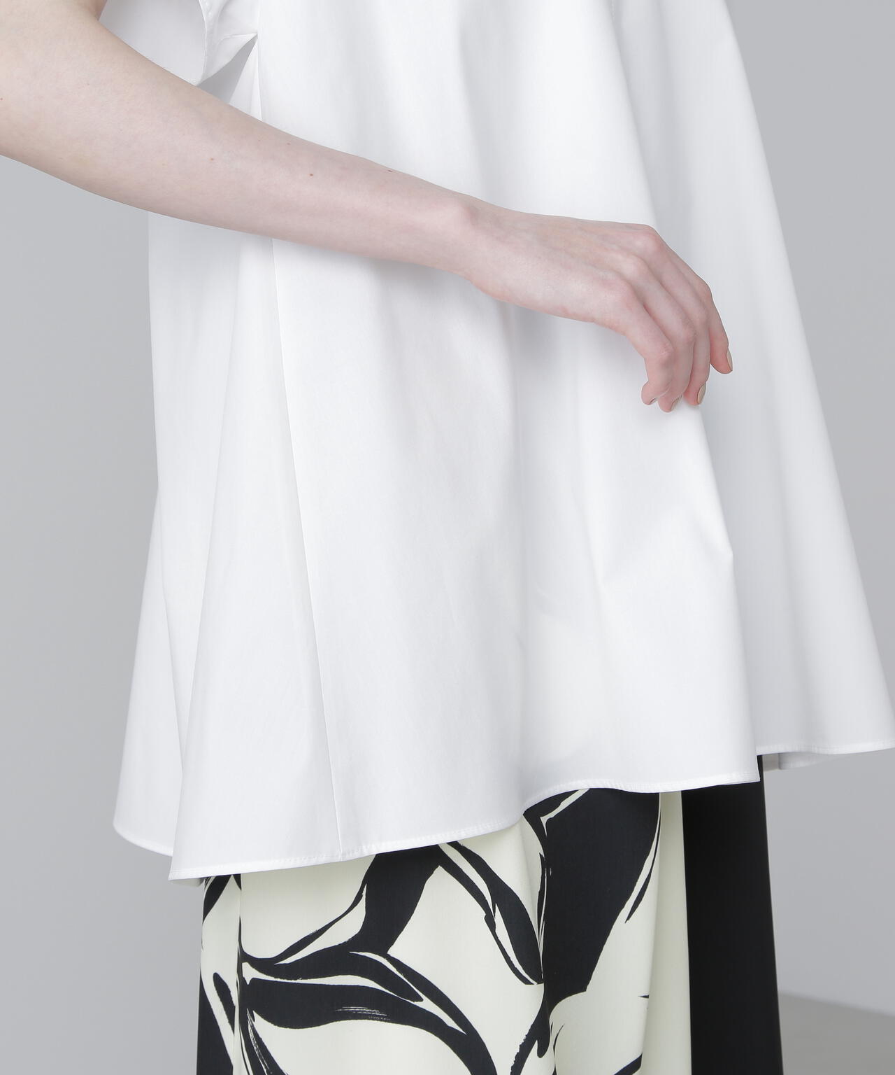 タンブラーローンブラウス | ADORE（アドーア） ｜【公式】通販mix