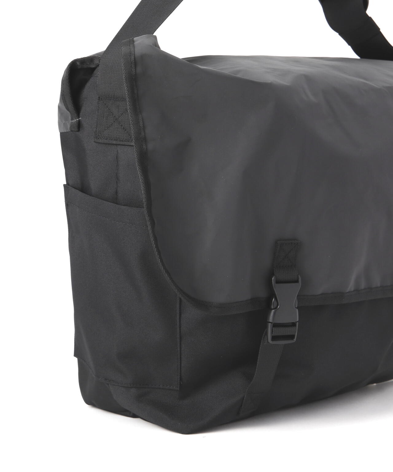 PACKING|パッキング|BLACK REFLECTIVE MESSENGER|リフレクター