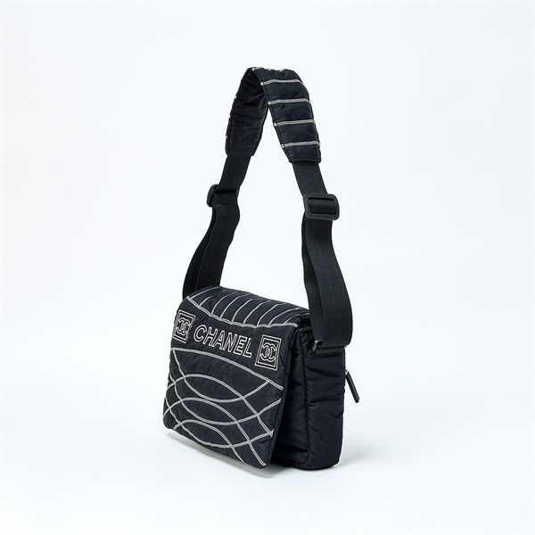 CHANEL ココマーク スポーツライン ショルダーバッグ ブラック