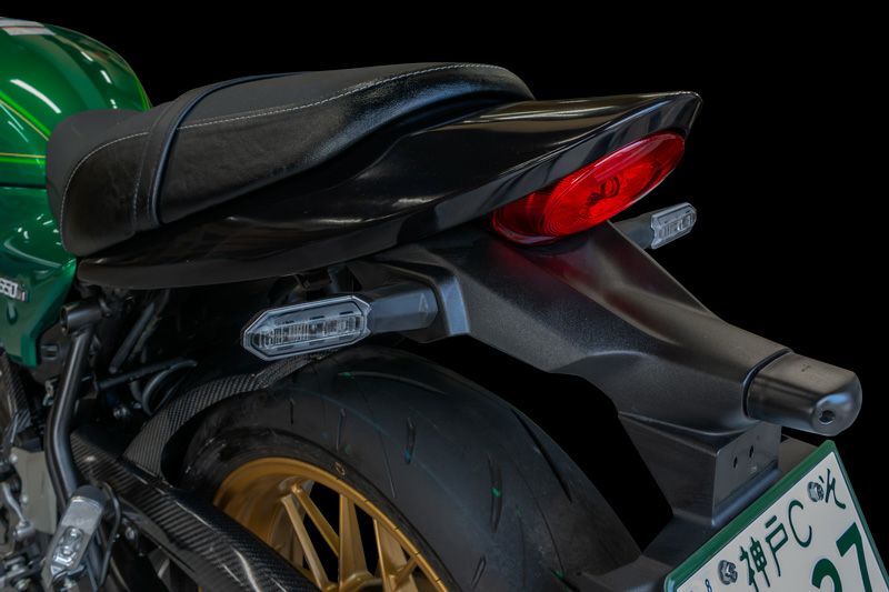 Z650RS ロングテールカウル キャンディミディアムレッド ARCHI