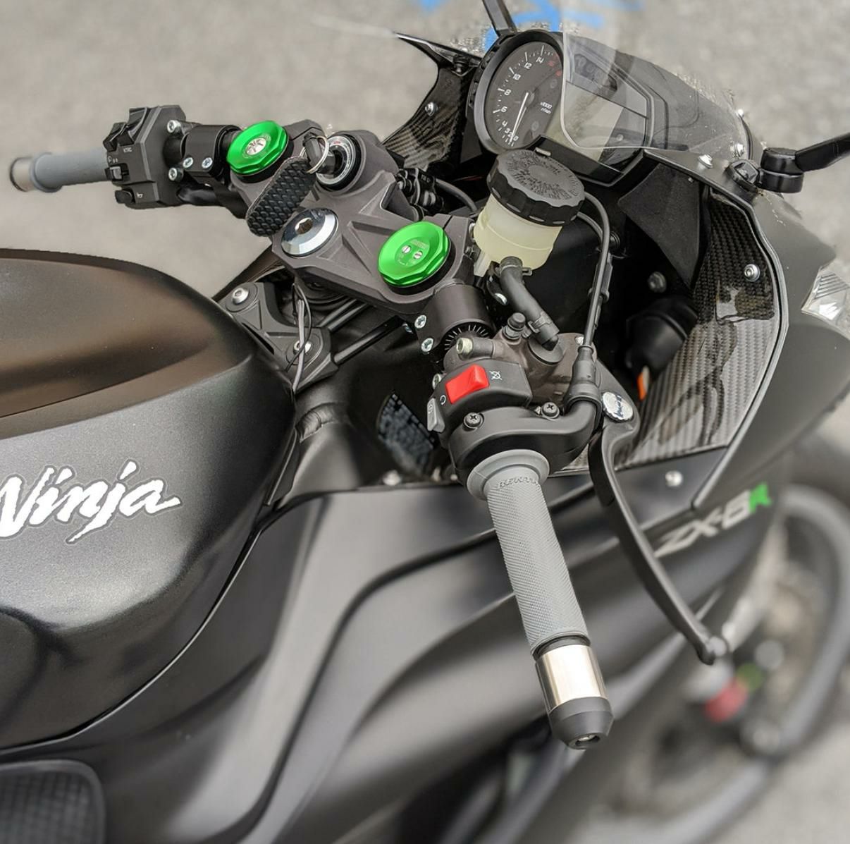 000000069359-01-l.jpg?t=