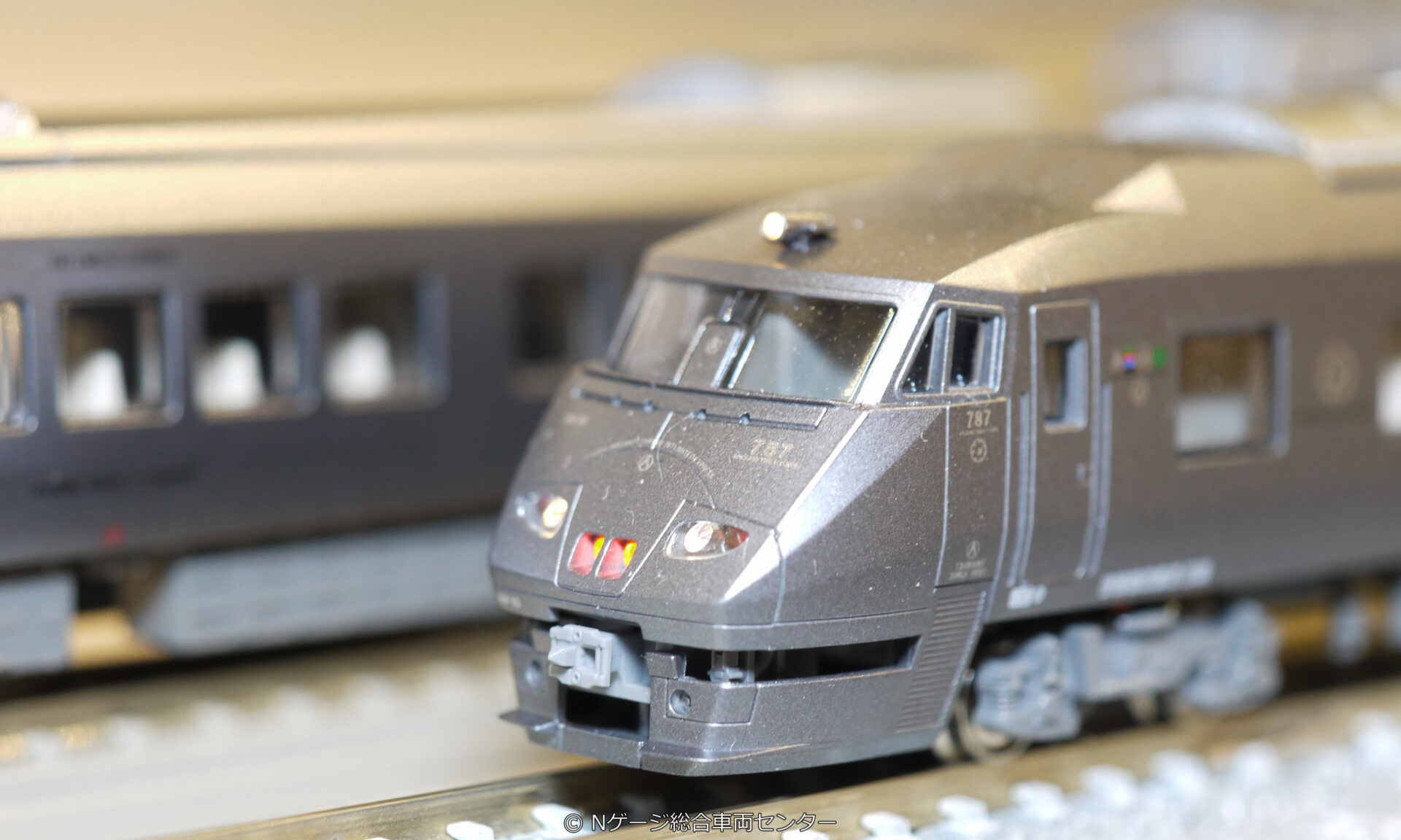 KATO 787系「アラウンド・ザ・九州」6両セット Amazon | KATO Nゲージ 787系 アラウンド・ザ・九州 6両セット 10-590