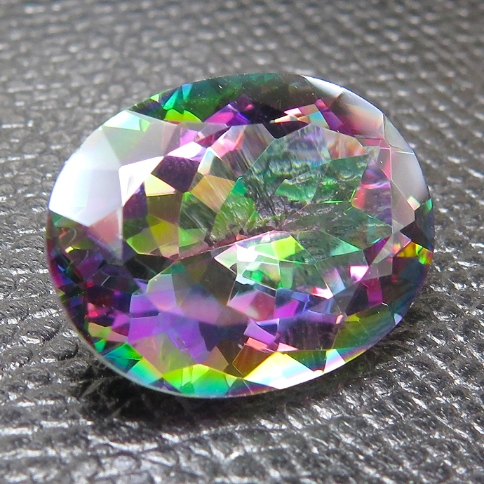 ミスティッククオーツ ルース コーティング 処理石（グリーン