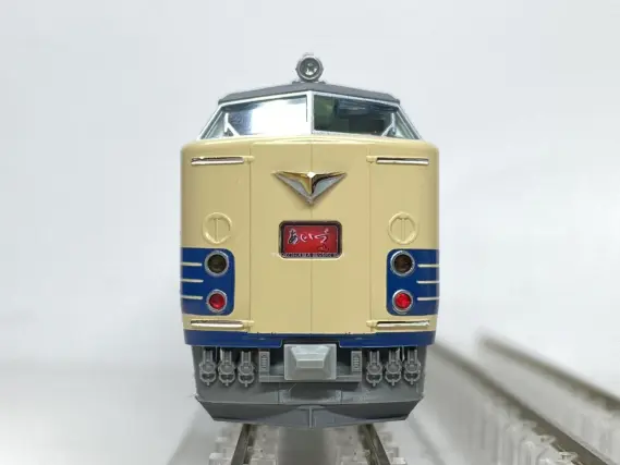 583系 N1・N2編成「わくわくドリーム号」 が入線しました。 KATO 10