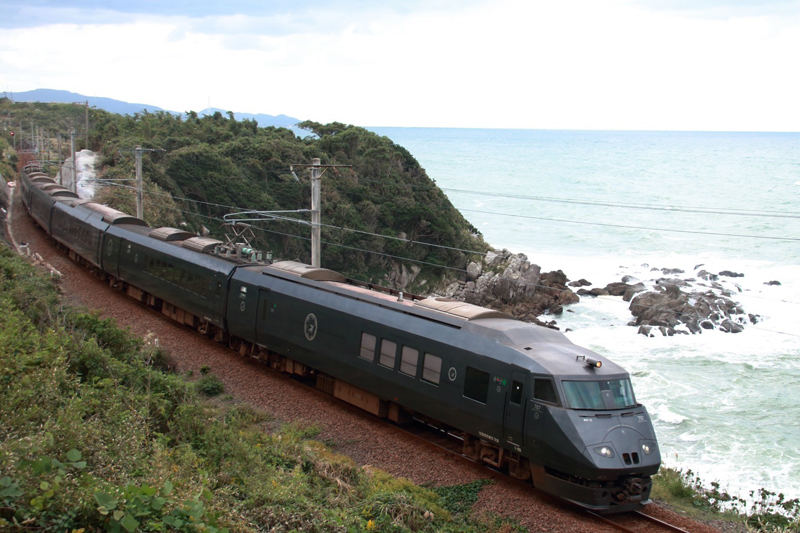 JR九州、博多～鹿児島中央間「懐かしの787系つばめ号乗車のたび