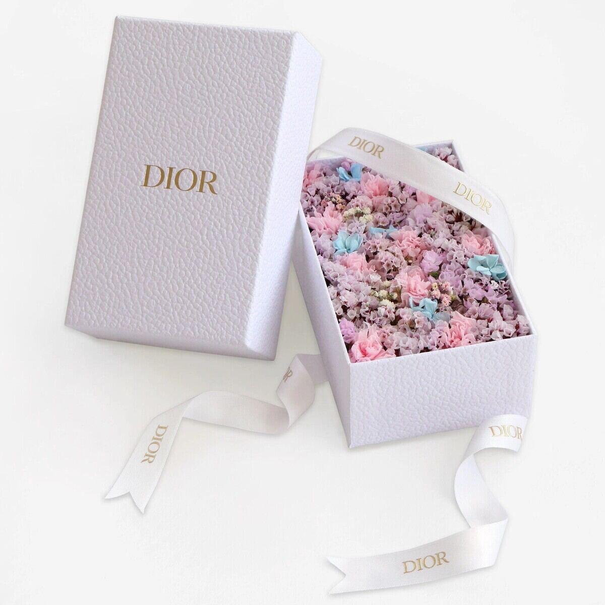 デザインが天才的】ディオール、ホワイトデー限定ラッピング開始