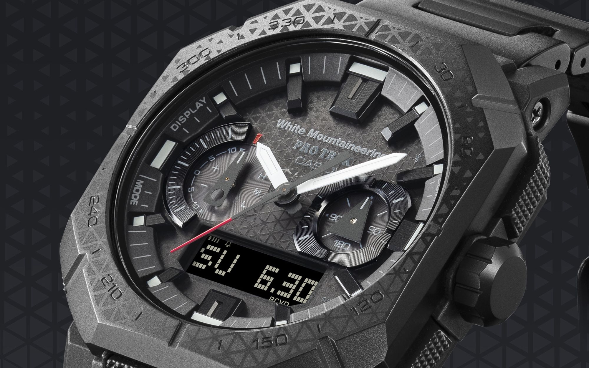 カシオ「プロトレック」が、ホワイトマウンテニアリングとコラボ第2弾