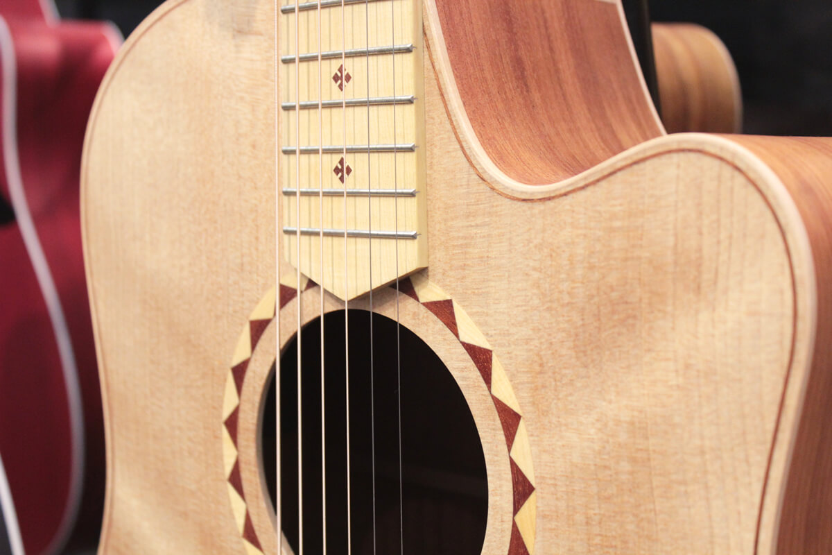 コール・クラーク（Cole Clark）のギターについて【アコースティック